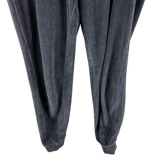 Lululemon Warm Down Jogger *Velour
Heathered Black Size 4 - Picture 9 of 10